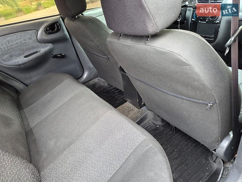 Седан Daewoo Lanos 2006 в Черновцах