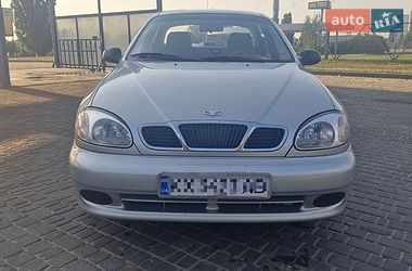 Седан Daewoo Lanos 2001 в Харькове