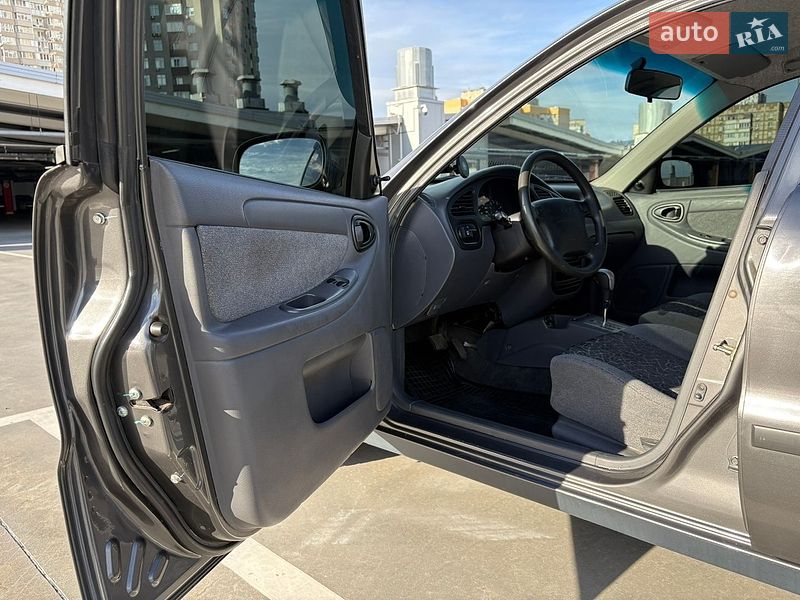 Седан Daewoo Lanos 2012 в Киеве