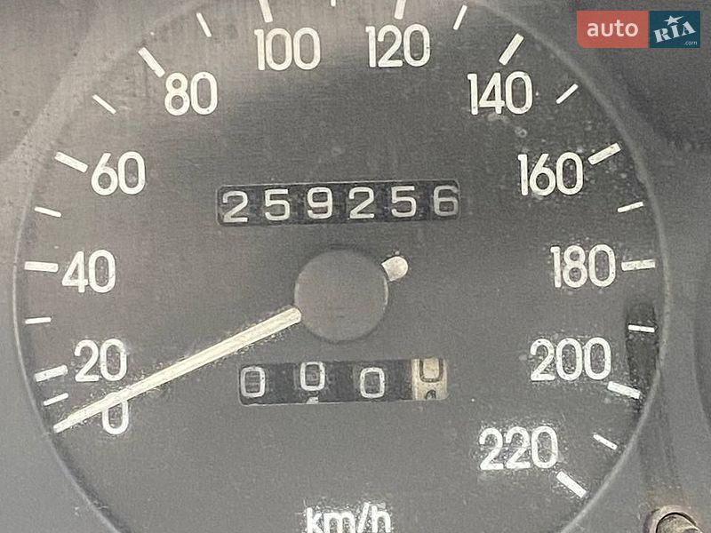 Седан Daewoo Lanos 2003 в Сумах