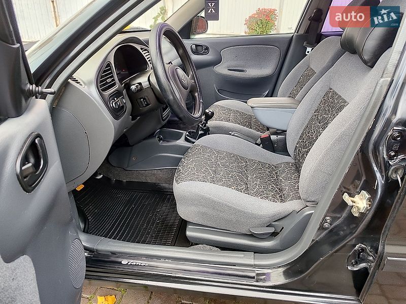 Седан Daewoo Lanos 2006 в Хмельницком