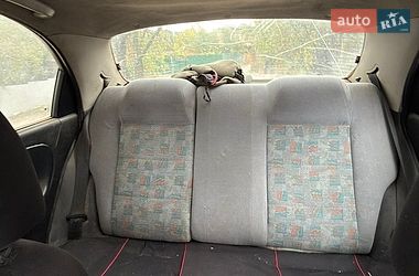 Седан Daewoo Lanos 2005 в Ромнах