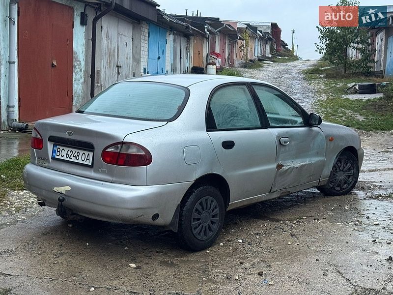Седан Daewoo Lanos 2003 в Тернополе
