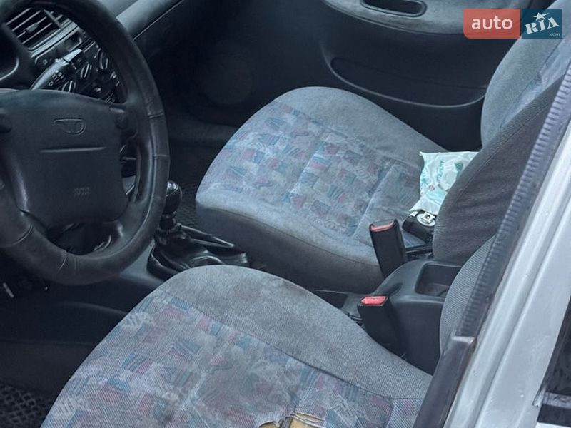 Седан Daewoo Lanos 2003 в Тернополе