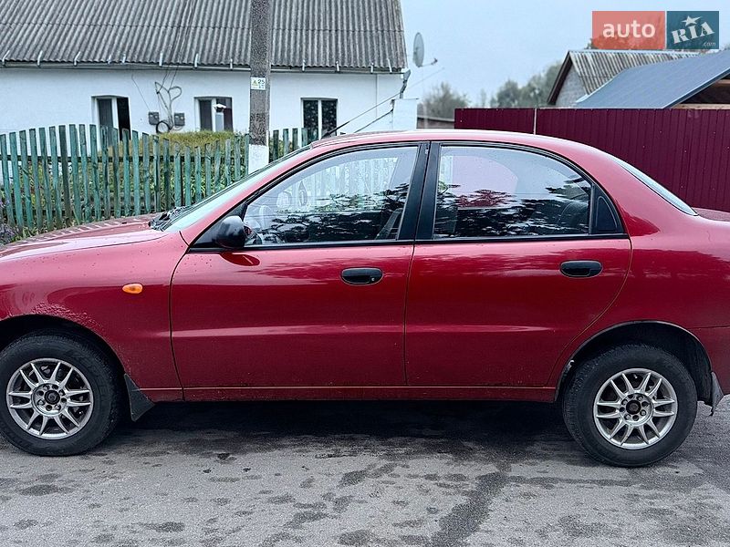 Седан Daewoo Lanos 2008 в Обухове