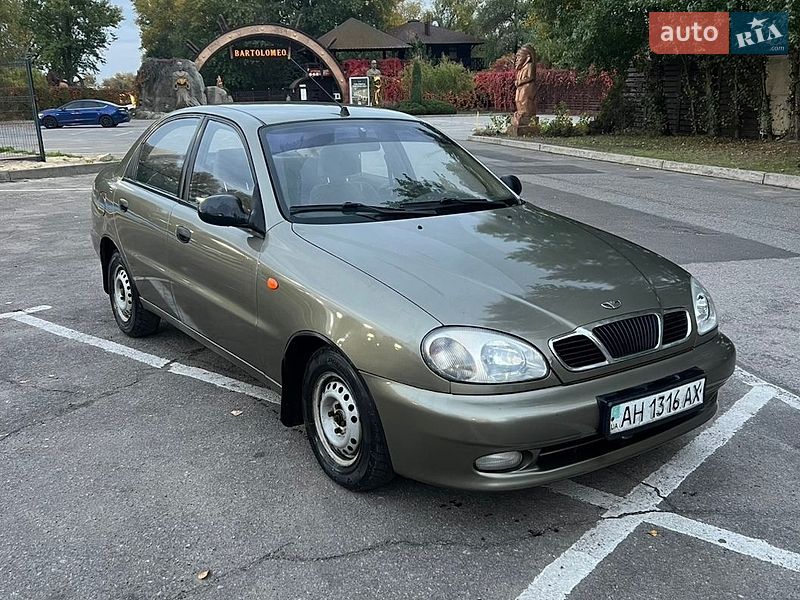 Седан Daewoo Lanos 2005 в Днепре