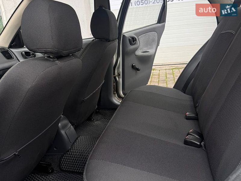 Седан Daewoo Lanos 2005 в Ивано-Франковске
