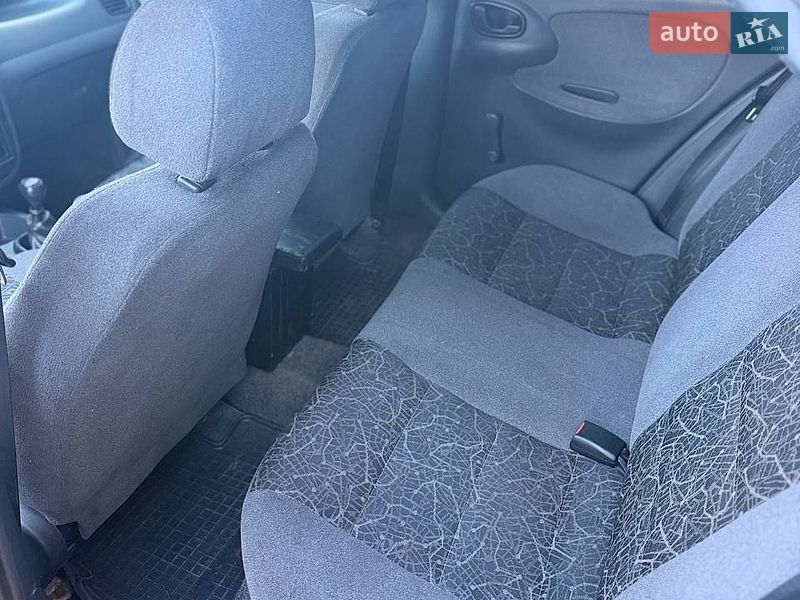 Седан Daewoo Lanos 2007 в Чернигове