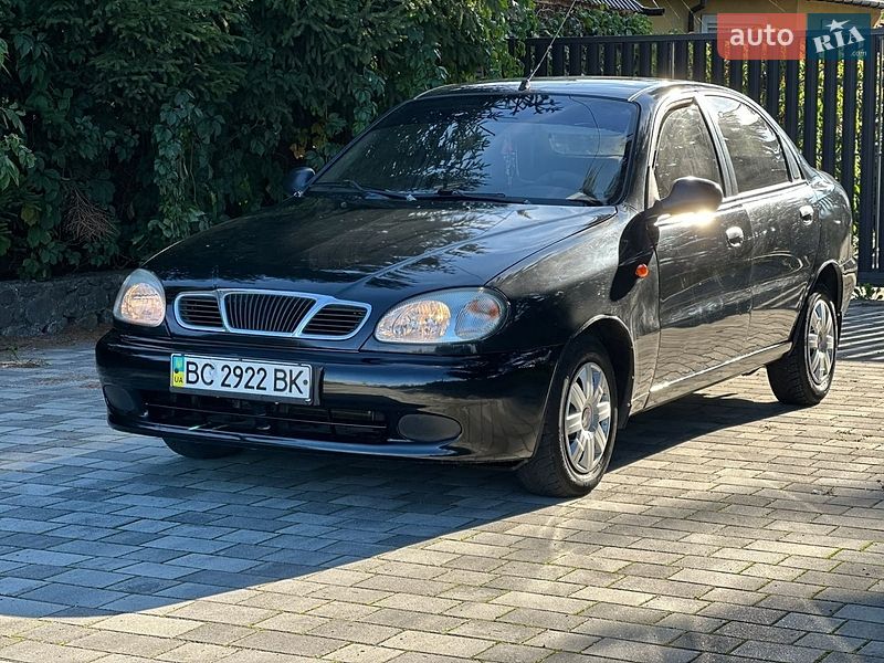 Седан Daewoo Lanos 2008 в Староконстантинове