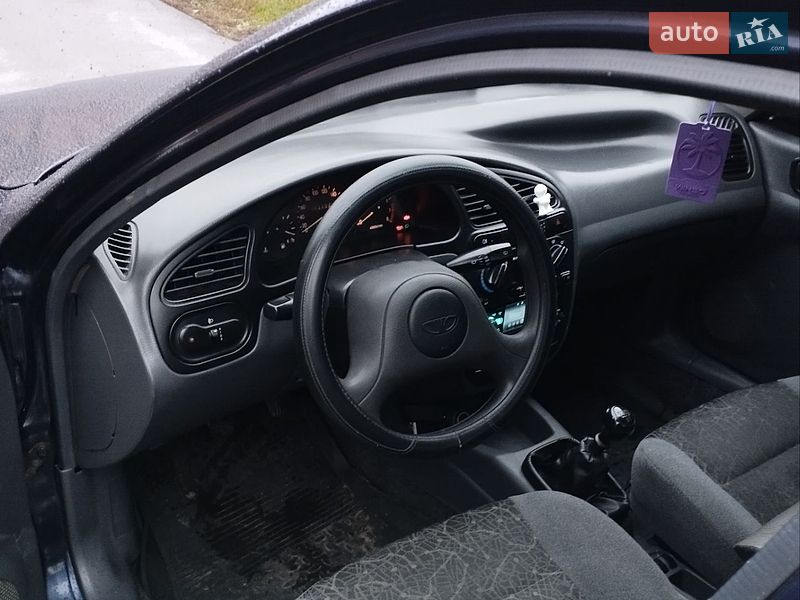 Седан Daewoo Lanos 2004 в Липовой Долине