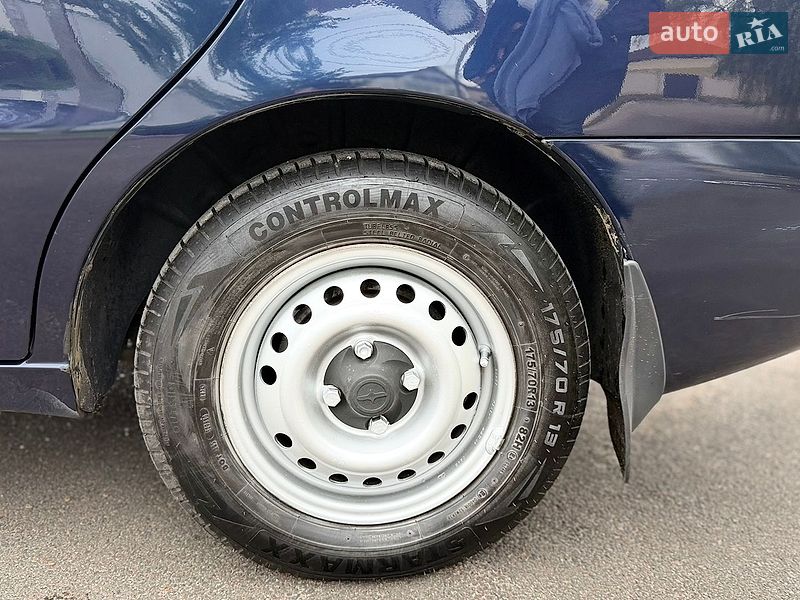 Седан Daewoo Lanos 2006 в Николаеве
