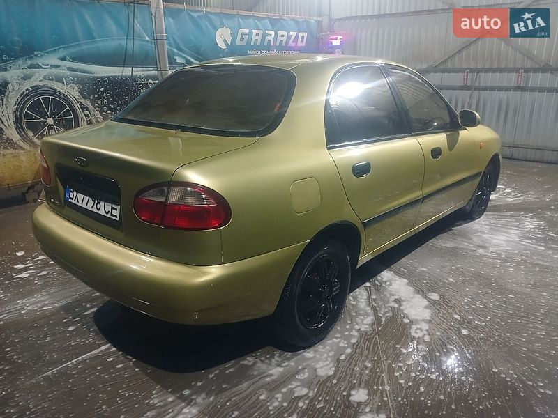 Седан Daewoo Lanos 2006 в Браїлові