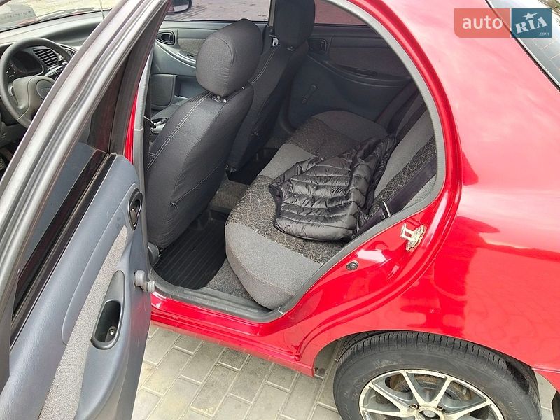 Седан Daewoo Lanos 2008 в Днепре