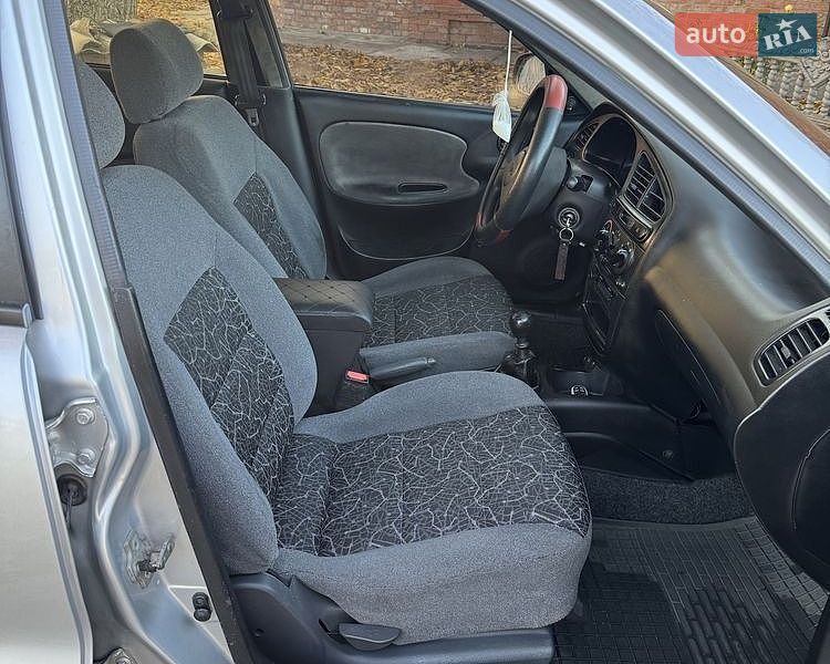Седан Daewoo Lanos 2008 в Кобеляках