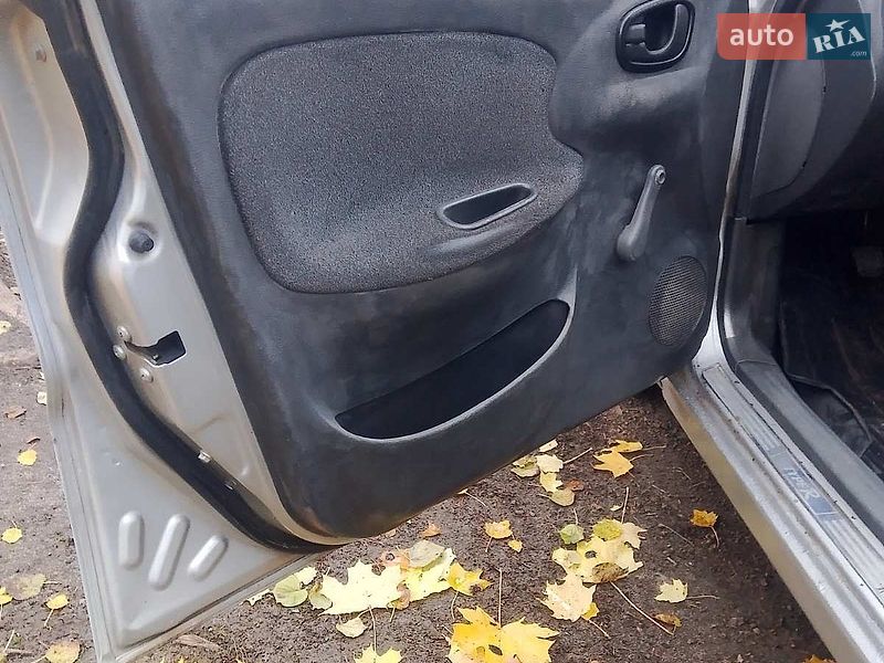 Седан Daewoo Lanos 2007 в Бучі