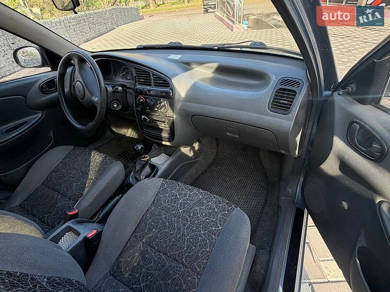 Седан Daewoo Lanos 2008 в Запоріжжі