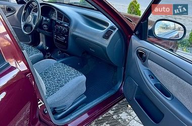 Седан Daewoo Lanos 2010 в Тернополі