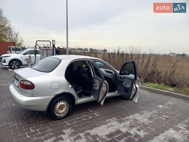 Седан Daewoo Lanos 2007 в Киеве