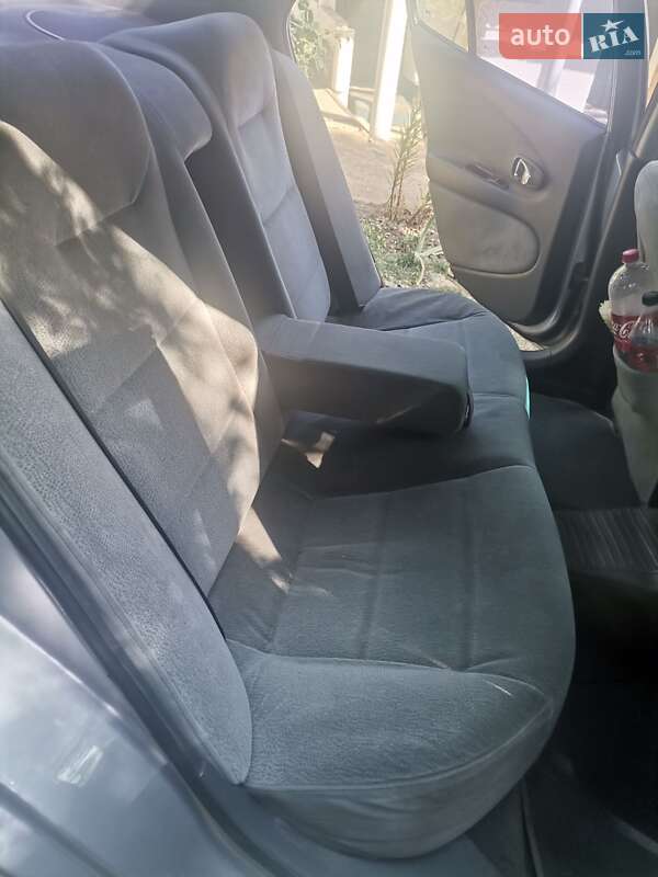 Седан Daewoo Leganza 2001 в Богуславі