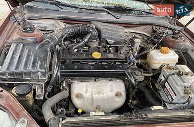 Седан Daewoo Leganza 1998 в 