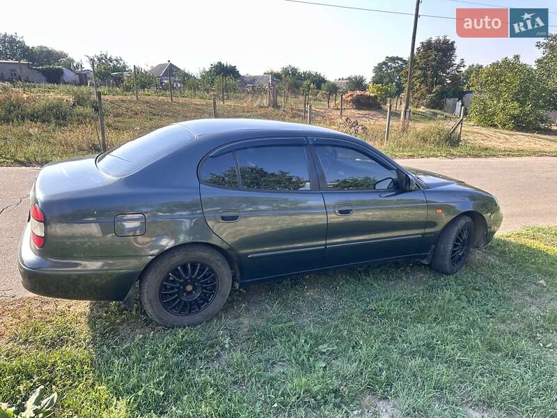 Седан Daewoo Leganza 1998 в Николаеве