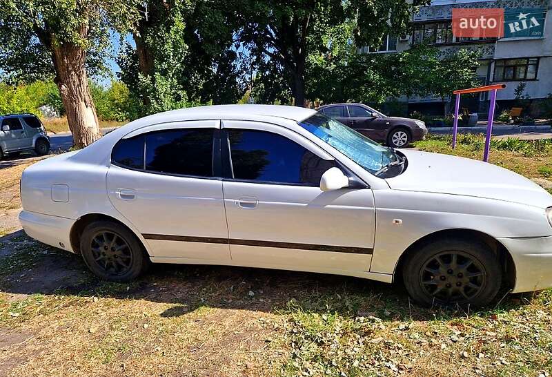 Daewoo Leganza 2001