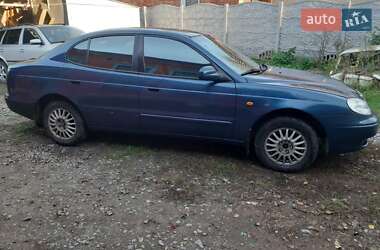 Седан Daewoo Leganza 2000 в 