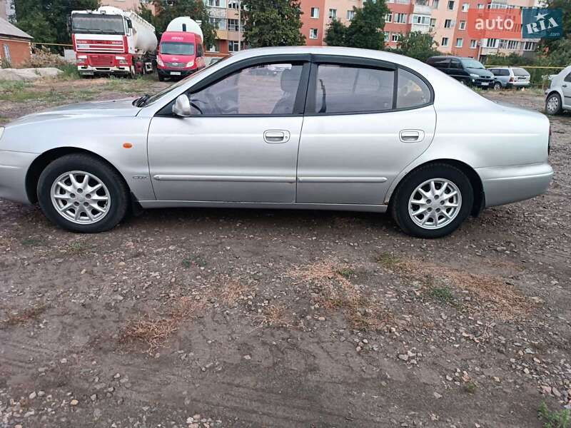 Седан Daewoo Leganza 1998 в Николаеве