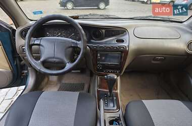 Седан Daewoo Leganza 2000 в 