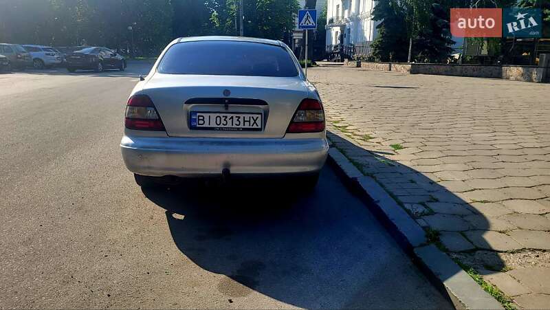 Седан Daewoo Leganza 1998 в Полтаві