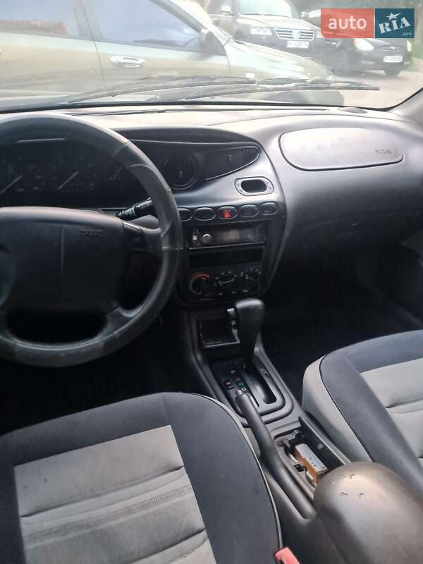 Седан Daewoo Leganza 2000 в Киеве