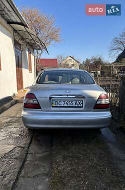 Седан Daewoo Leganza 2001 в 