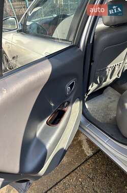 Седан Daewoo Leganza 2001 в 