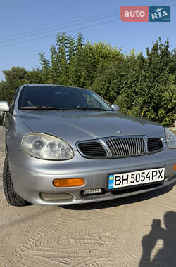 Седан Daewoo Leganza 2001 в Киеве