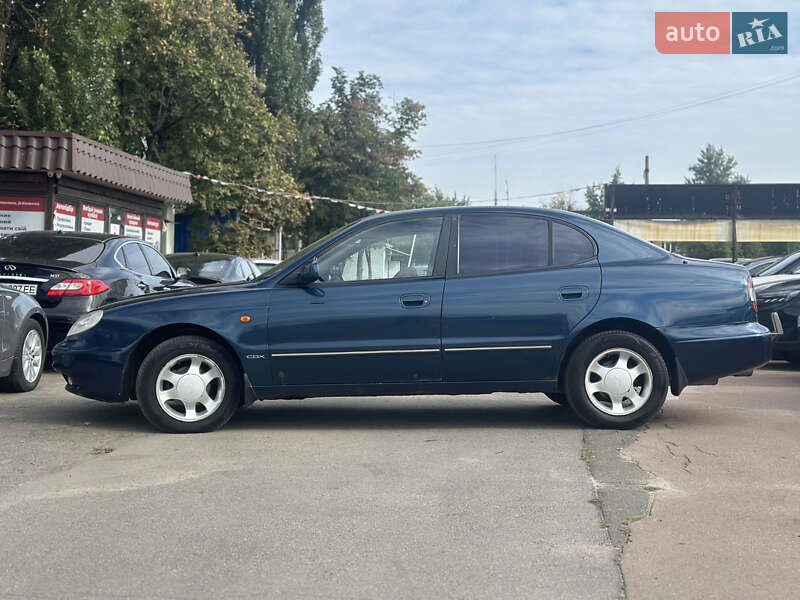 Седан Daewoo Leganza 1999 в Киеве