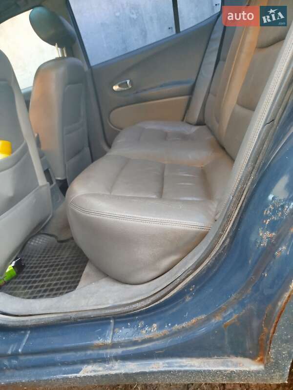 Седан Daewoo Leganza 1998 в Сарнах
