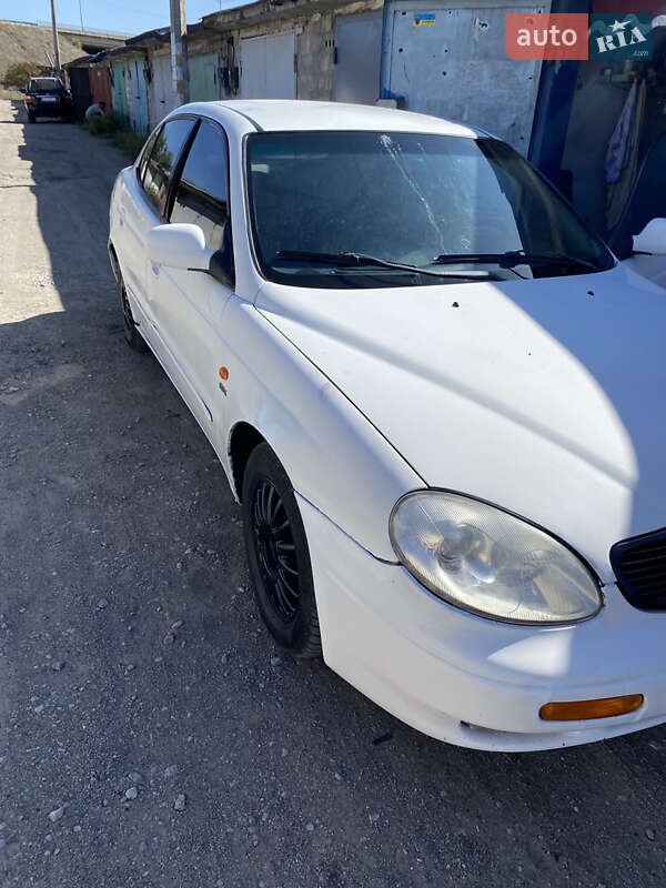 Седан Daewoo Leganza 1999 в Каменском