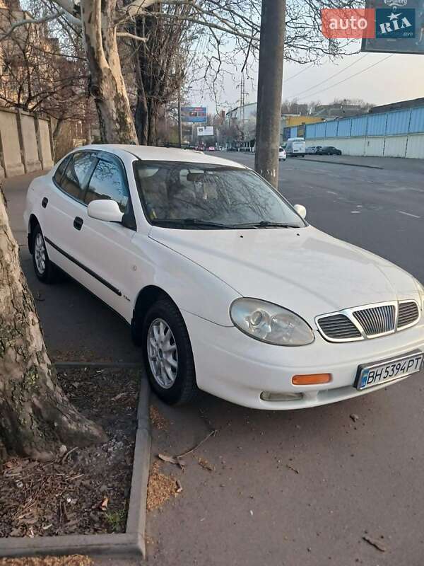 Седан Daewoo Leganza 2001 в Одессе