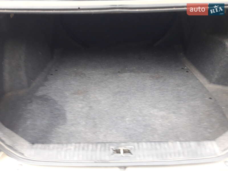 Седан Daewoo Leganza 2001 в Миколаєві