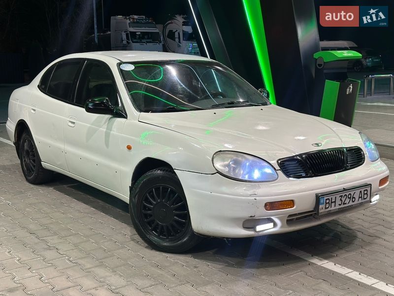 Daewoo Leganza 1998