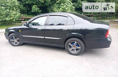 Хэтчбек Daewoo Magnus 2000 в 
