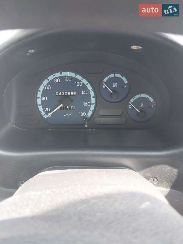 Хэтчбек Daewoo Matiz 2011 в Львове