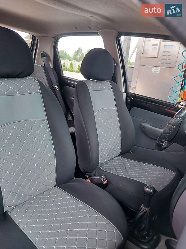 Хетчбек Daewoo Matiz 2012 в Рівному