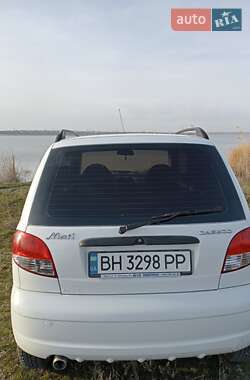 Хэтчбек Daewoo Matiz 2011 в 