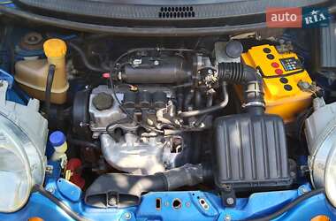 Хетчбек Daewoo Matiz 2012 в 