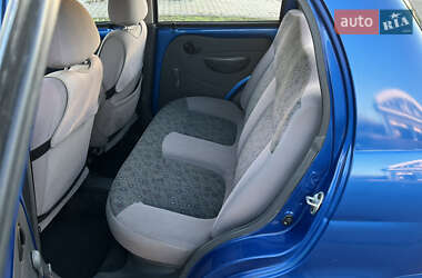Хэтчбек Daewoo Matiz 2011 в 