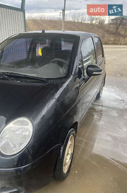 Хэтчбек Daewoo Matiz 2013 в 