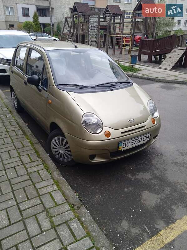 Хэтчбек Daewoo Matiz 2011 в 