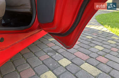 Хэтчбек Daewoo Matiz 2013 в 