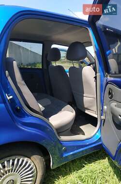 Хэтчбек Daewoo Matiz 2011 в 